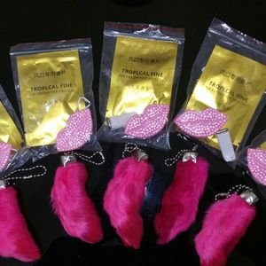 Lucky Pink Car Freshner LipsAnd Rabbits Foot